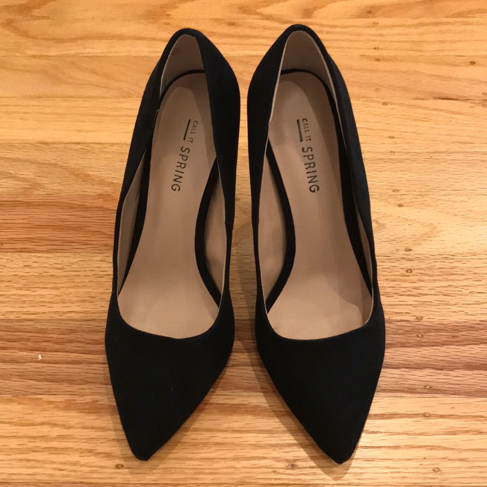 Call It Spring black suede pump- NWT